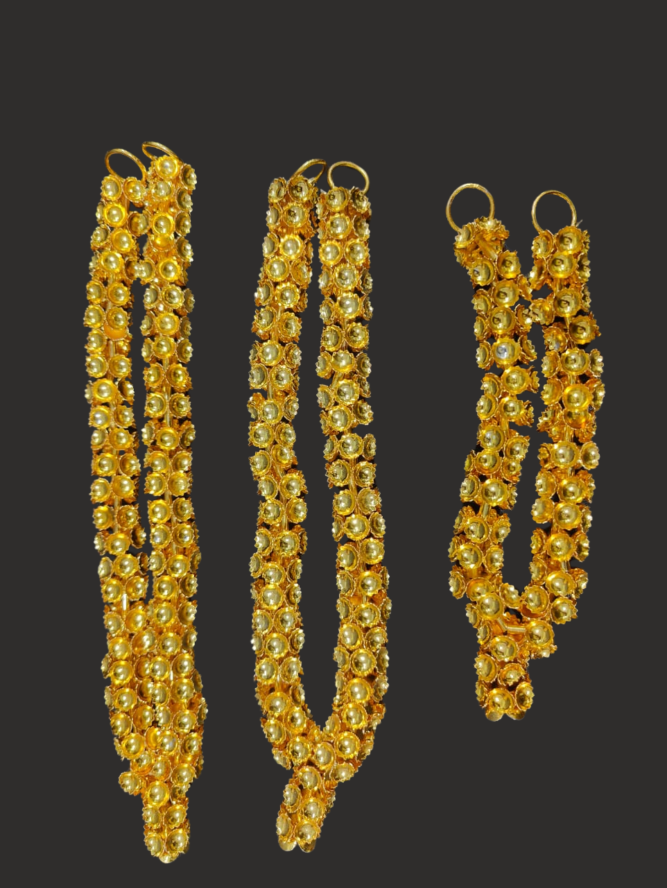 White Metal Garland