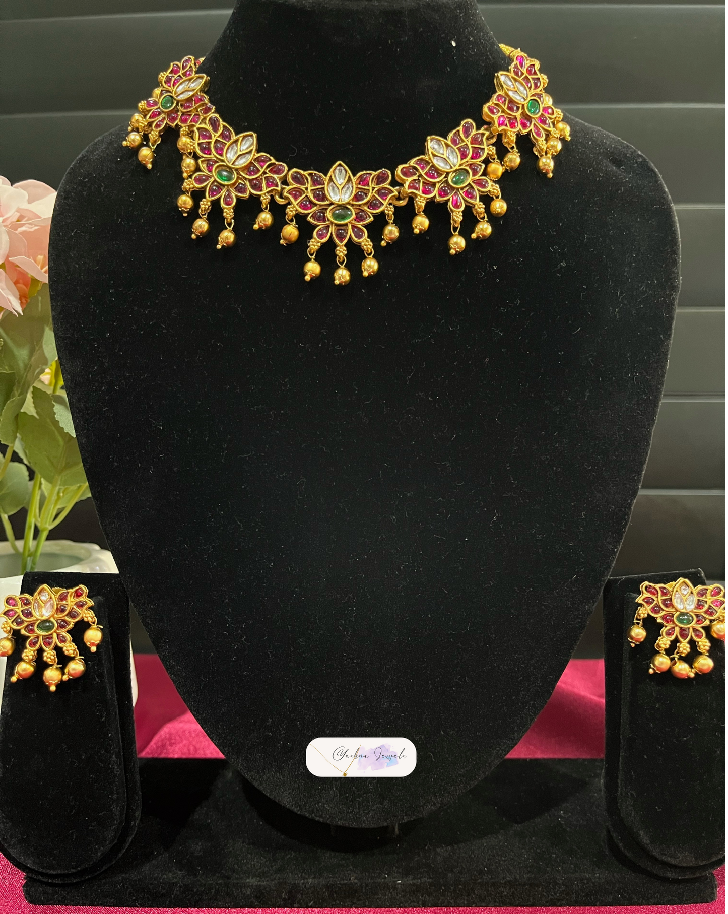 Kempu Choker Set