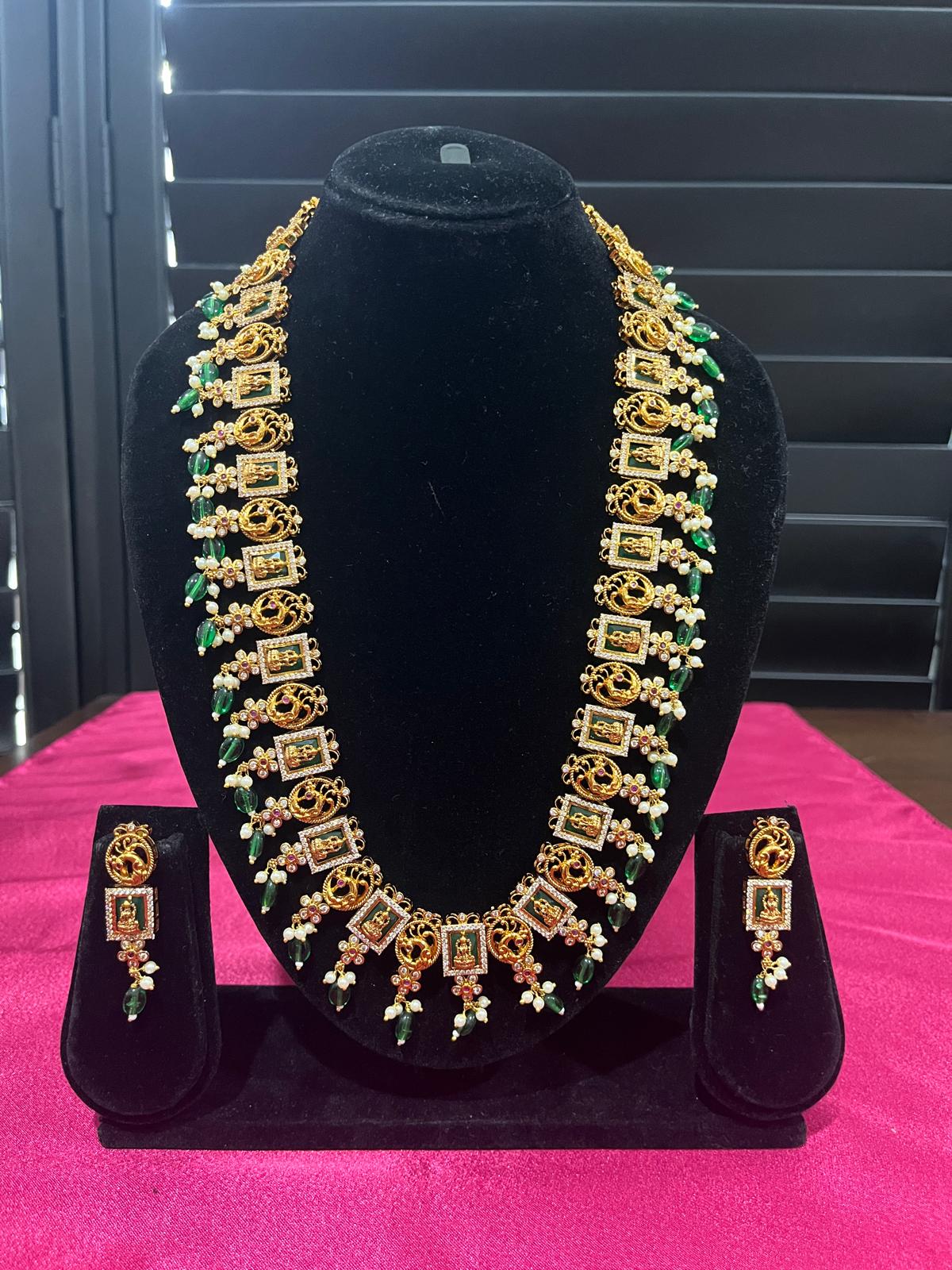 Lakshmi Haram Set