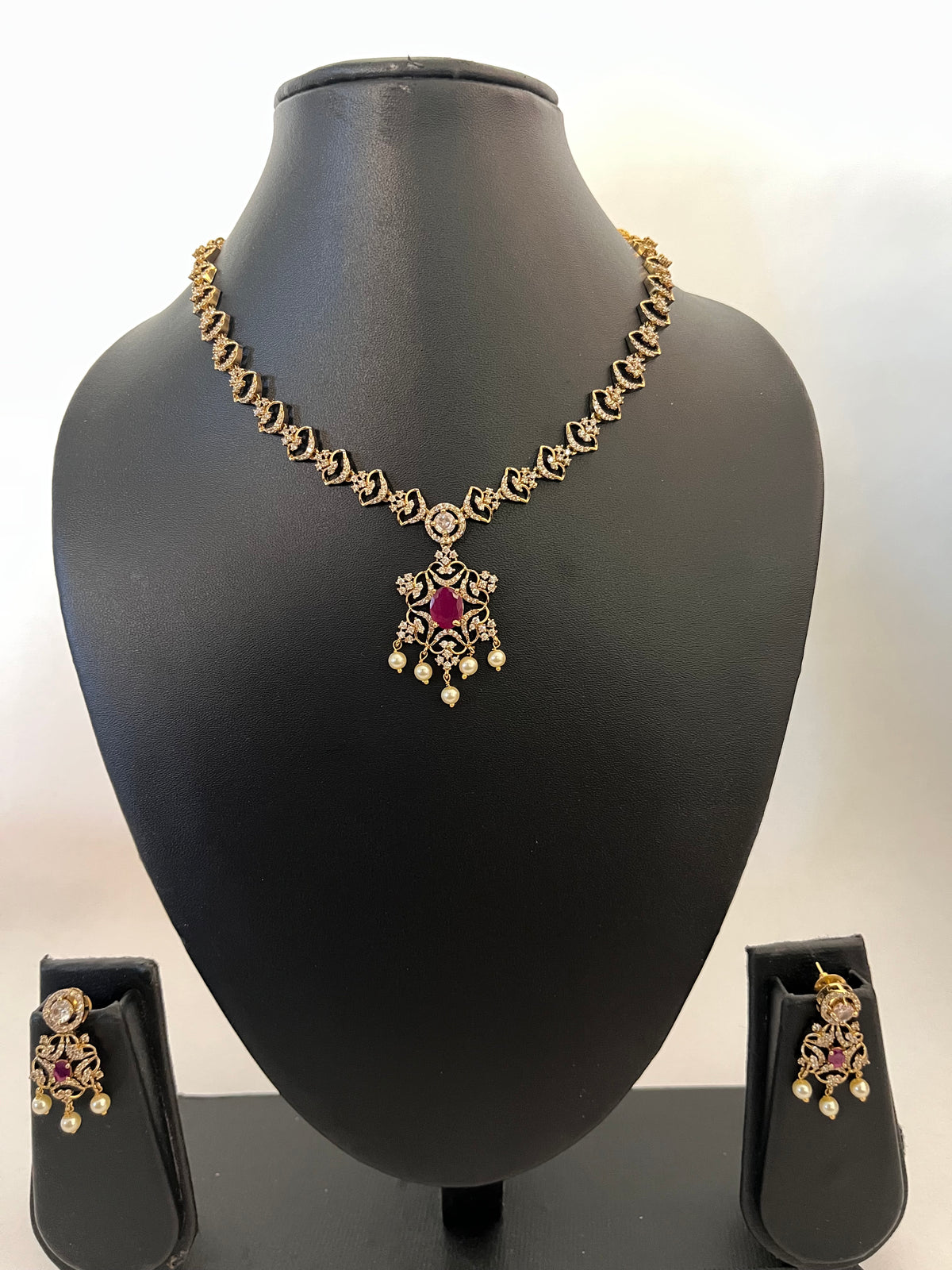 Victorian Chain set