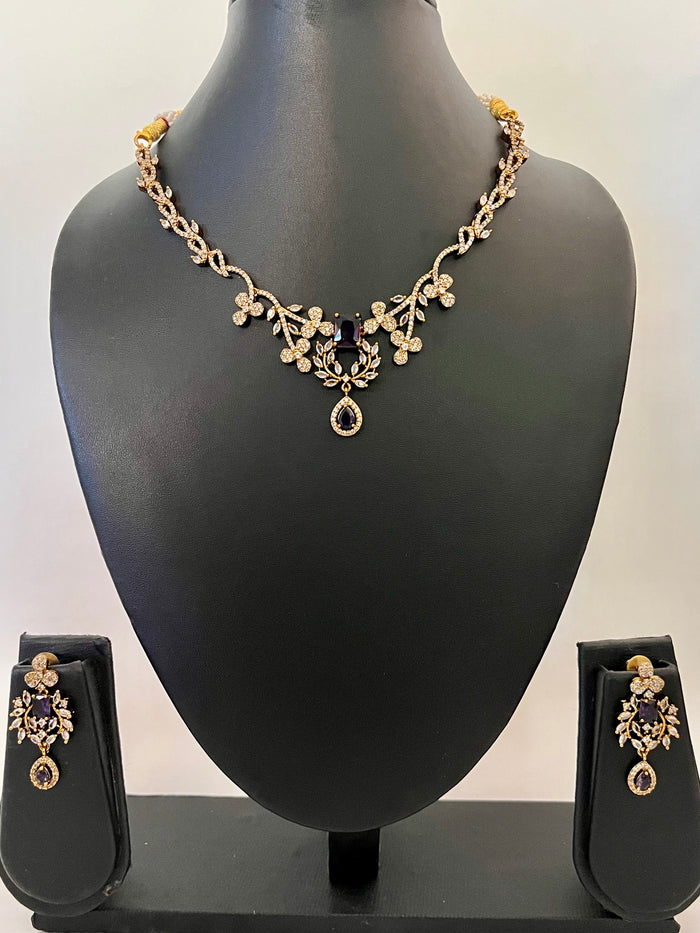 Short Victorian set