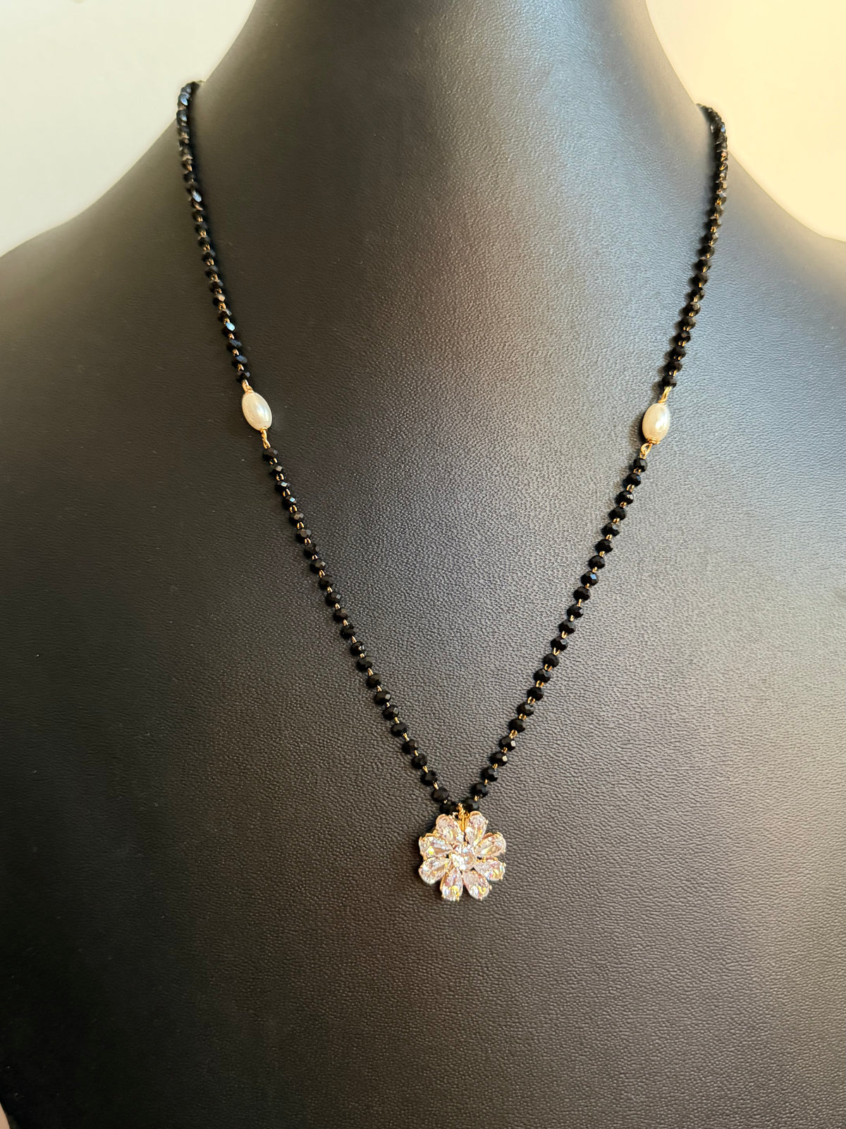 Black beads chain