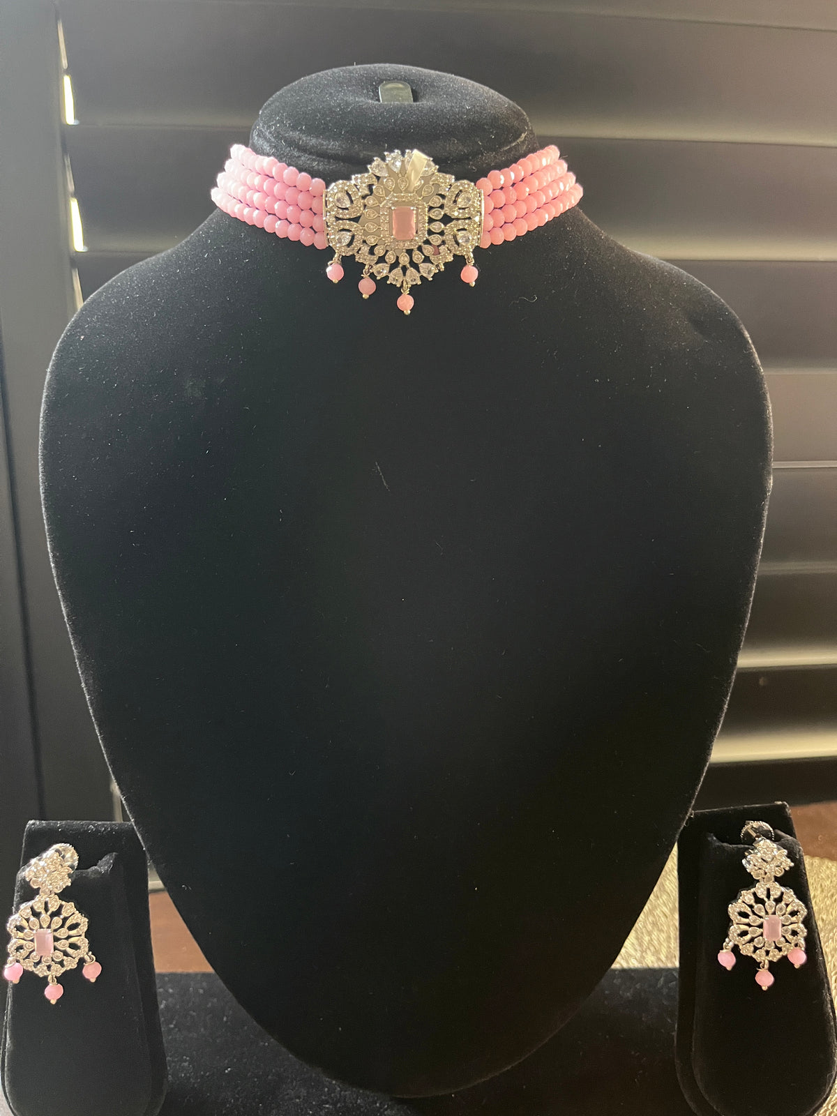Blush pink beads choker