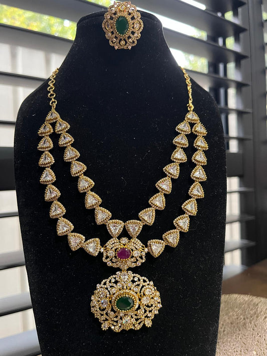 Double layered Victorian Chain Set